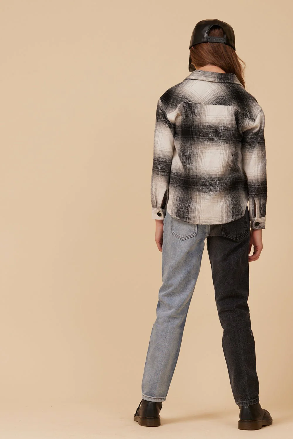 FLANNEL SHACKET- BLACK - Image 4